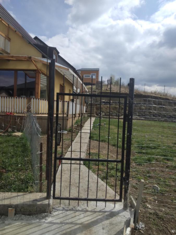 Tiny House Cluj With Jacuzzi Villa Sinnicoara ภายนอก รูปภาพ